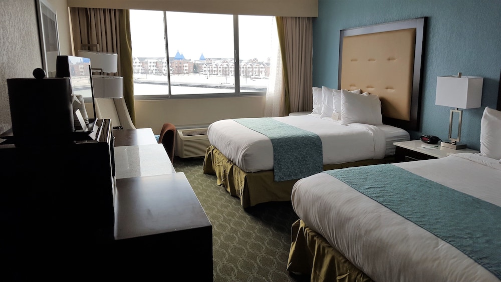 Imagen de la habitación del Hotel Wyndham Garden Kenosha Harborside. Foto 8