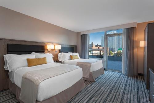 Imagen de la habitación del Hotel Wyndham Garden Laguardia South. Foto 18