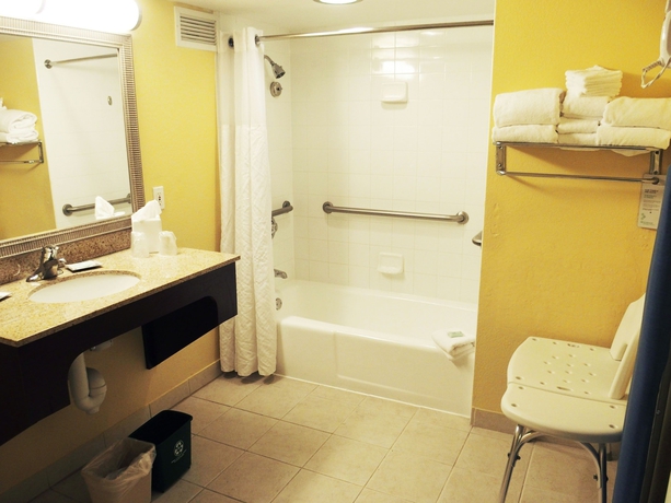 Imagen de la habitación del Hotel Wyndham Garden Lake Buena Vista Disney Springs. Foto 7