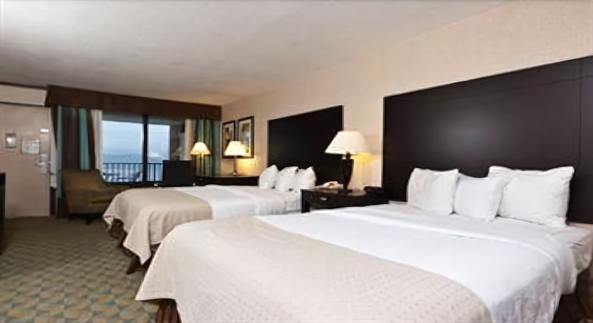 Imagen de la habitación del Hotel Wyndham Garden Lake Guntersville. Foto 12