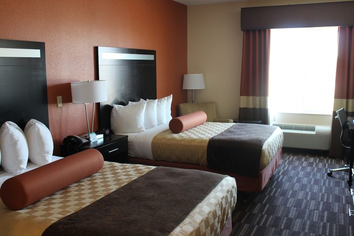 Imagen de la habitación del Hotel Wyndham Garden Lancaster Ca. Foto 16