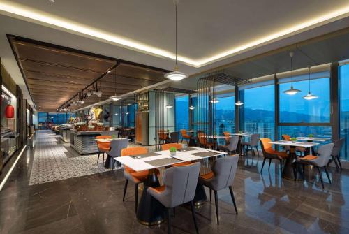 Imagen del bar/restaurante del Hotel Wyndham Garden Lanzhou West Railway Station. Foto 6