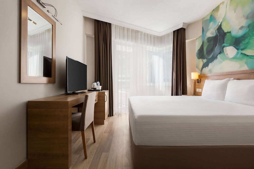 Imagen de la habitación del Hotel Wyndham Garden Lara. Foto 10