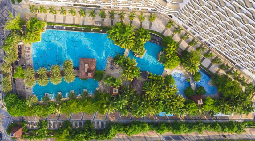 Imagen de la piscina del Hotel Wyndham Garden Lingshui. Foto 9