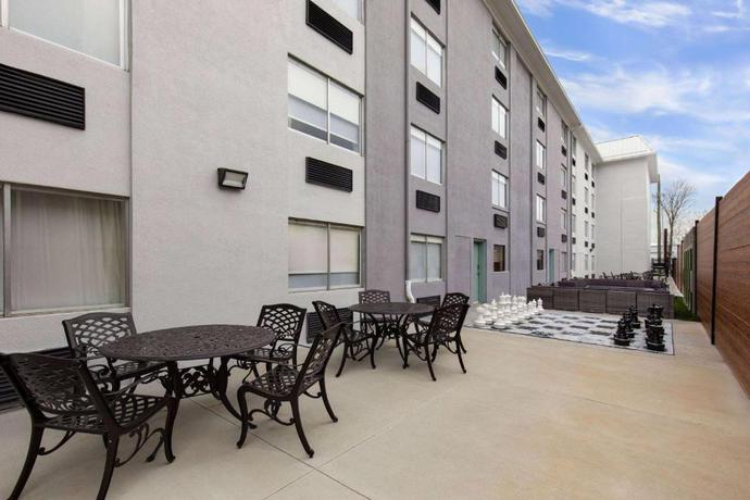 Imagen general del Hotel Wyndham Garden Louisville KY. Foto 5