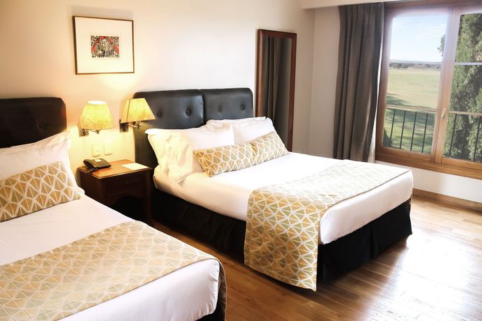 Imagen de la habitación del Hotel Wyndham Garden Luj&aacute;n. Foto 5