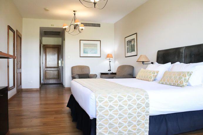 Imagen de la habitación del Hotel Wyndham Garden Luj&aacute;n. Foto 8