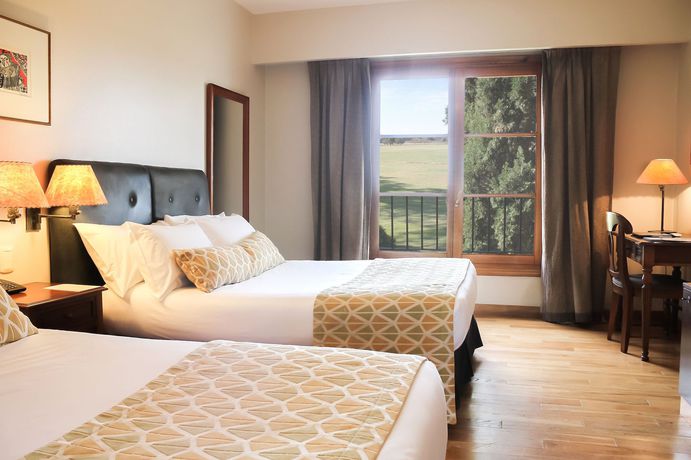 Imagen de la habitación del Hotel Wyndham Garden Luj&aacute;n. Foto 15