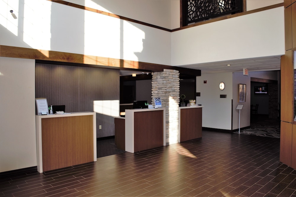 Imagen de los interiores del Hotel Wyndham Garden Madison Fitchburg. Foto 20