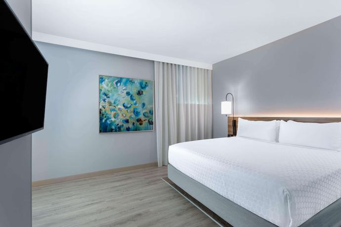 Imagen de la habitación del Hotel Wyndham Garden Miami International Airport. Foto 4