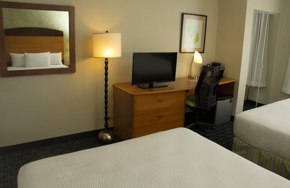 Imagen de la habitación del Hotel Wyndham Garden Monterrey Aeropuerto. Foto 16