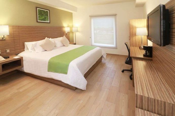 Imagen de la habitación del Hotel Wyndham Garden Monterrey Valle Real. Foto 4