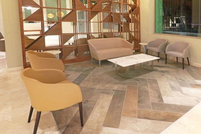 Imagen de los interiores del Hotel Wyndham Garden Monterrey Valle Real. Foto 10