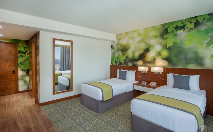 Imagen de la habitación del Hotel Wyndham Garden Muscat Al Khuwair. Foto 15