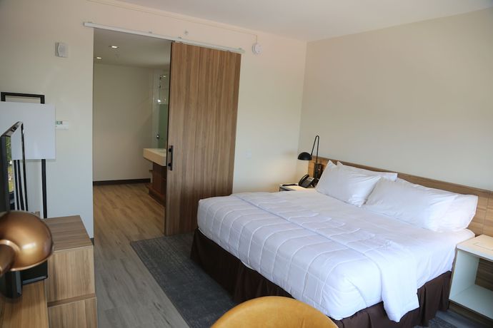 Imagen de la habitación del Hotel Wyndham Garden North Bergen Near Secaucus. Foto 14