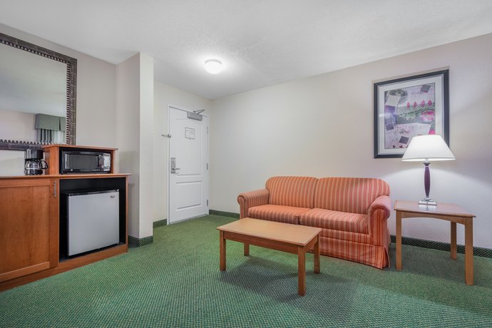 Imagen de la habitación del Hotel Wyndham Garden Otsego-minneapolis. Foto 9