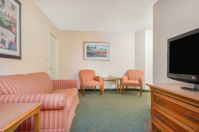 Imagen de la habitación del Hotel Wyndham Garden Otsego-minneapolis. Foto 18