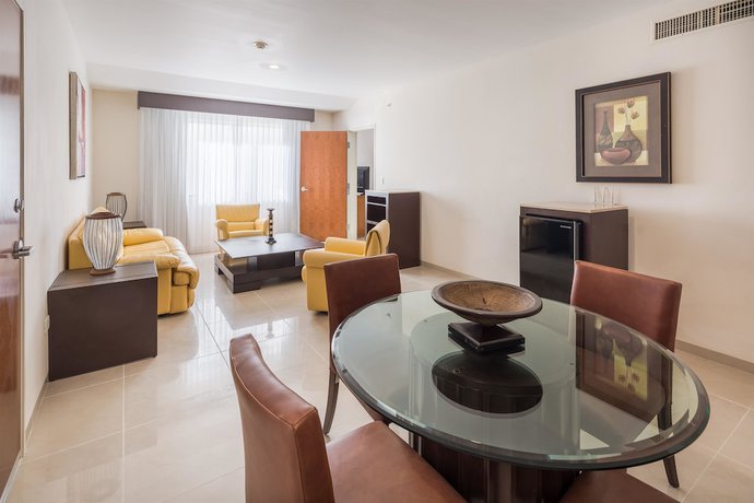 Imagen de la habitación del Hotel Wyndham Garden Playa Del Carmen. Foto 4