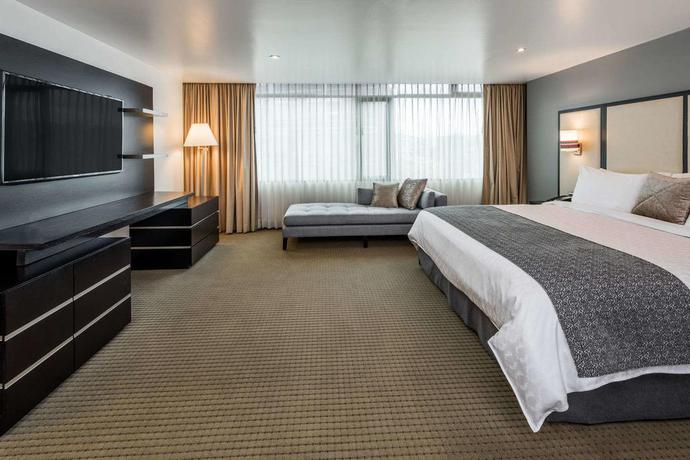 Imagen de la habitación del Hotel Wyndham Garden Quito. Foto 6