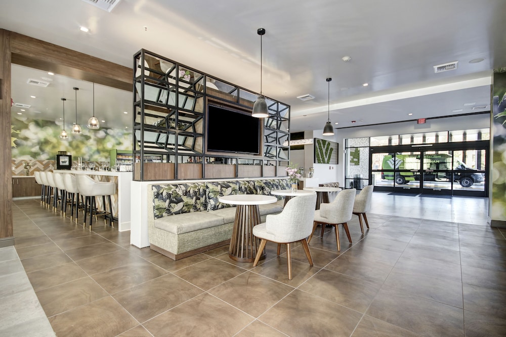 Imagen de los interiores del Hotel Wyndham Garden Sacramento Airport Natomas. Foto 15