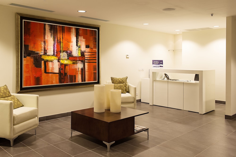 Imagen de los interiores del Hotel Wyndham Garden San Jose Escazu. Foto 19