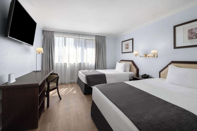 Imagen de la habitación del Hotel Wyndham Garden Santiago Kennedy. Foto 10