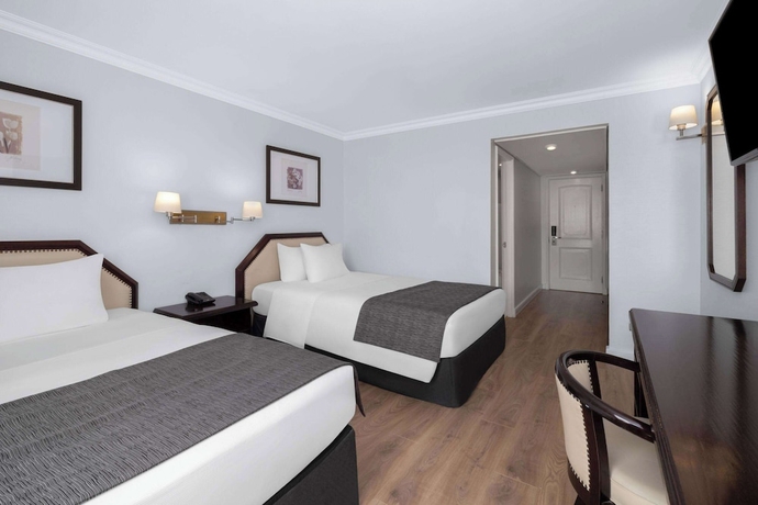 Imagen de la habitación del Hotel Wyndham Garden Santiago Kennedy. Foto 11