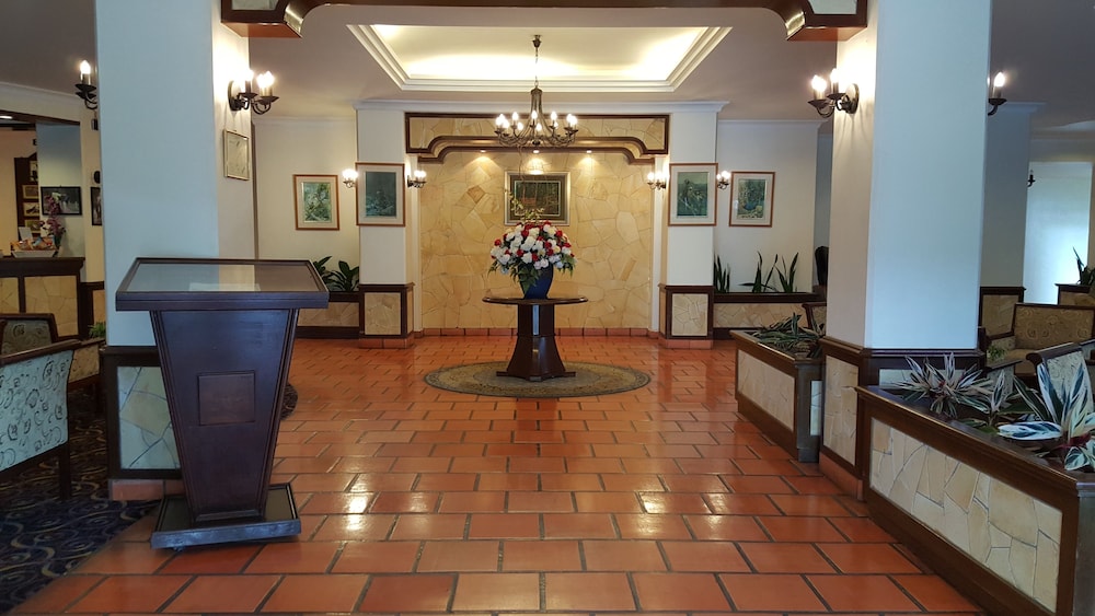 Imagen de los interiores del Hotel Wyndham Garden Shahzan Fraser's Hill. Foto 11