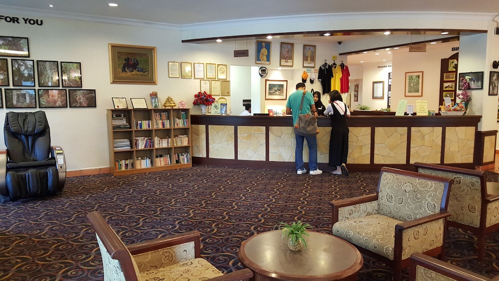 Imagen de los interiores del Hotel Wyndham Garden Shahzan Fraser's Hill. Foto 12