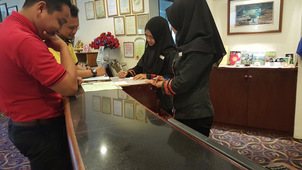 Imagen de los interiores del Hotel Wyndham Garden Shahzan Fraser's Hill. Foto 13