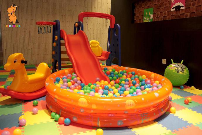 Imagen de los interiores del Hotel Wyndham Garden Suzhou. Foto 9