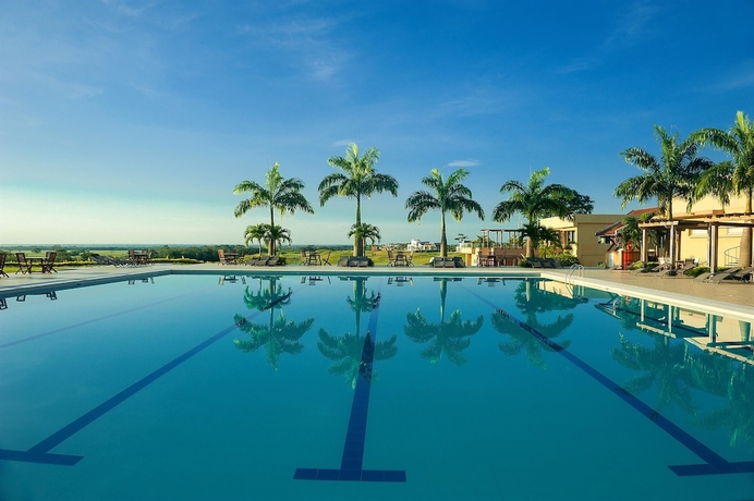 Imagen de la piscina del Hotel Wyndham Garden Villavicencio. Foto 17
