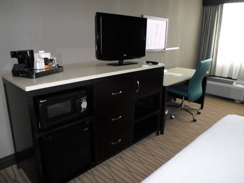 Imagen de la habitación del Hotel Wyndham Garden Westlake. Foto 16