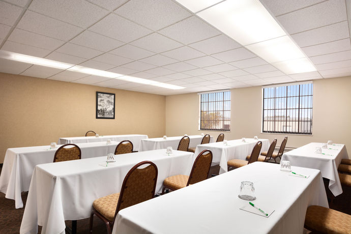 Imagen de los interiores del Hotel Wyndham Garden Wichita Downtown, Wichita. Foto 11