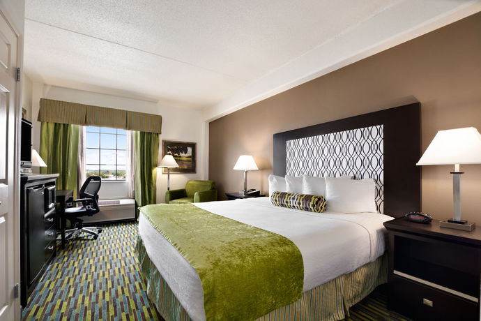 Imagen de la habitación del Hotel Wyndham Garden Wichita Downtown, Wichita. Foto 10