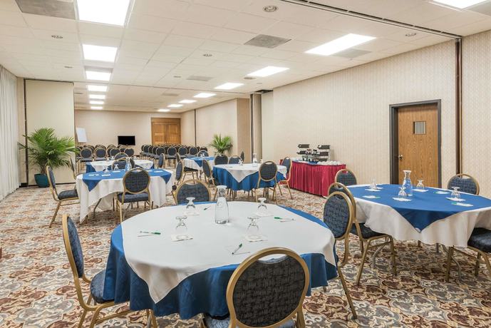 Imagen de los interiores del Hotel Wyndham Garden Williamsburg Busch Gardens Area. Foto 8