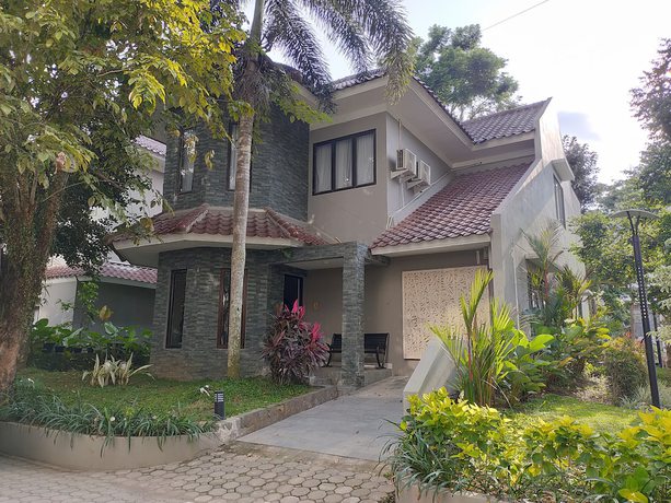Imagen general del Hotel Wyndham Garden Yogyakarta. Foto 1
