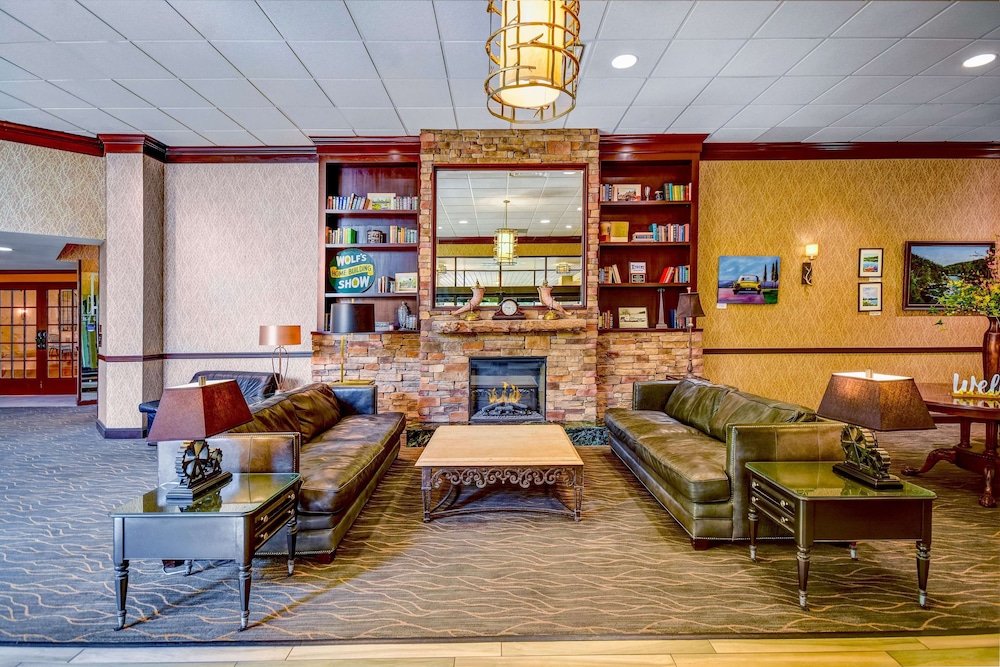 Imagen de los interiores del Hotel Wyndham Garden York. Foto 18