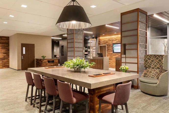 Imagen general del Hotel Wyndham Garden at Niagara Falls. Foto 2