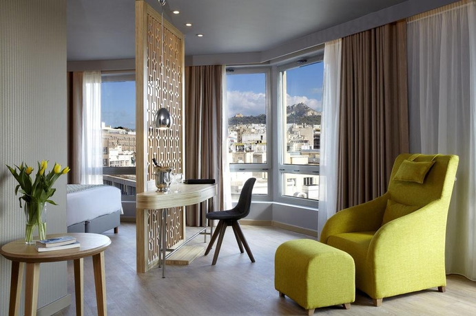 Imagen de la habitación del Hotel Wyndham Grand Athens. Foto 8