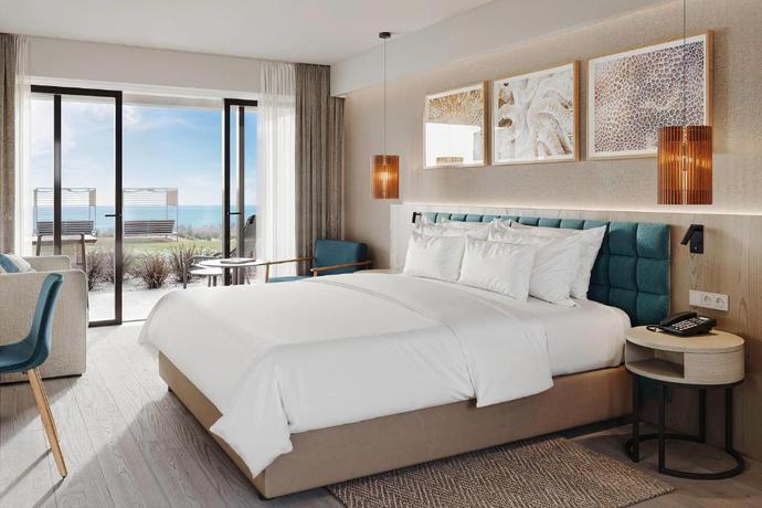 Imagen de la habitación del Hotel Wyndham Grand Carvoeiro Algarve. Foto 11