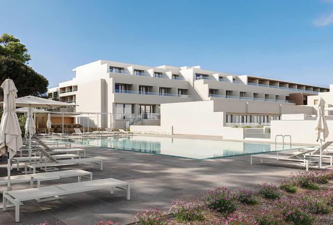 Imagen de los exteriores del Hotel Wyndham Grand Carvoeiro Algarve. Foto 16