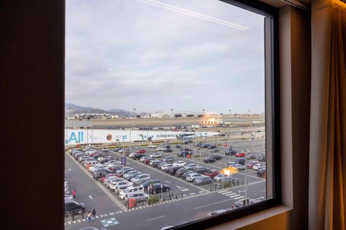 Imagen de la habitación del Hotel Wyndham Grand Costa Del Sol Lima Airport. Foto 7