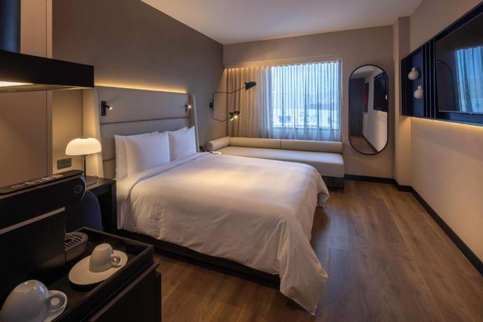 Imagen de la habitación del Hotel Wyndham Grand Costa Del Sol Lima Airport. Foto 8