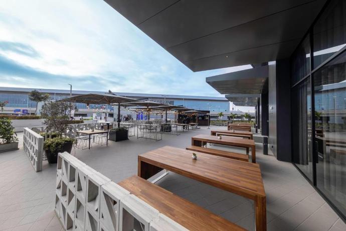 Imagen de los exteriores del Hotel Wyndham Grand Costa Del Sol Lima Airport. Foto 15