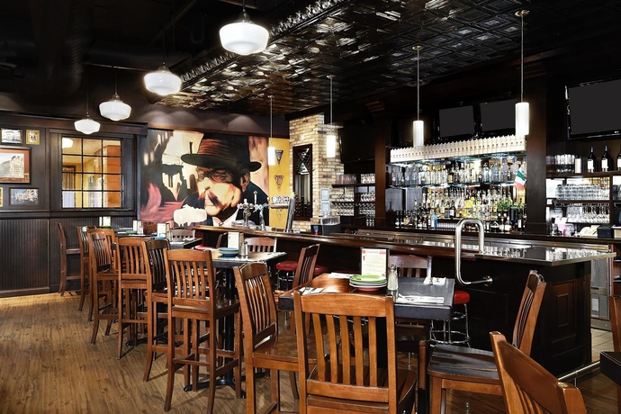 Imagen del bar/restaurante del Hotel Wyndham Grand Fallsview. Foto 5