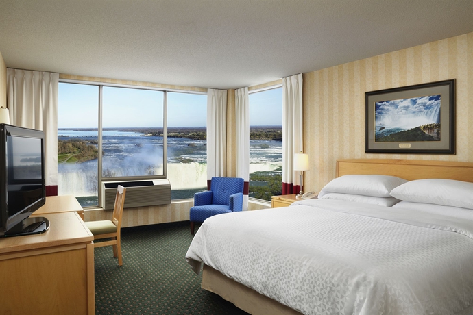 Imagen de la habitación del Hotel Wyndham Grand Fallsview. Foto 8