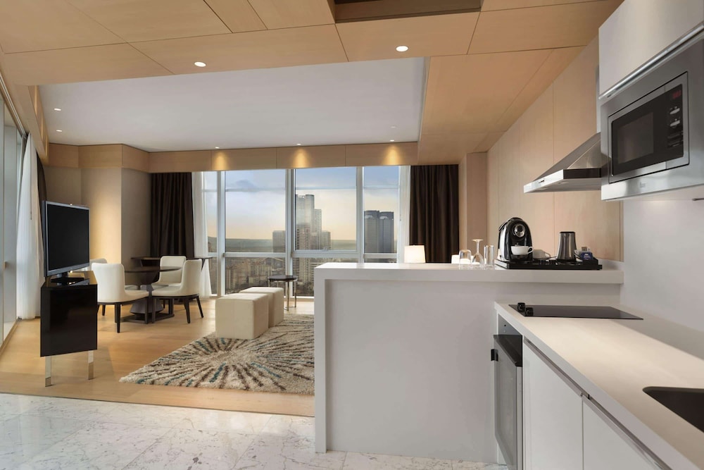 Imagen de la habitación del Hotel Wyndham Grand Istanbul Levent. Foto 6