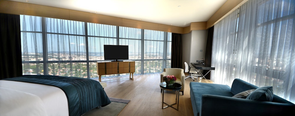 Imagen de la habitación del Hotel Wyndham Grand Istanbul Levent. Foto 9