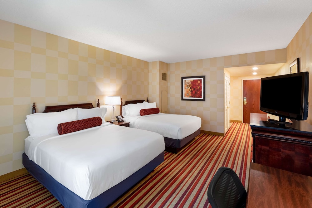 Imagen de la habitación del Hotel Wyndham Grand Oklahoma City Downtown. Foto 6